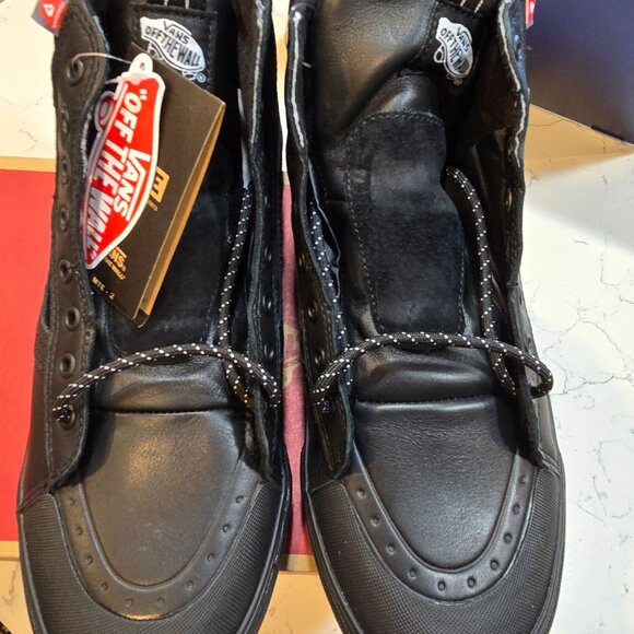 VANS Sk8-Hi MTE 2 All Weather Shoe Black Boots VN0A5HZZBKA Men's Size 12 NEW - Picture 11 of 16